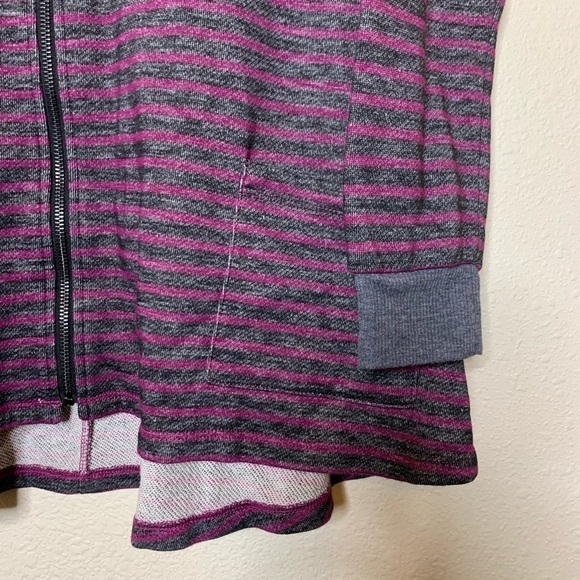 LOGO Lori Goldstein Stripe French Terry Zip Jacket - Picture 4 of 5
